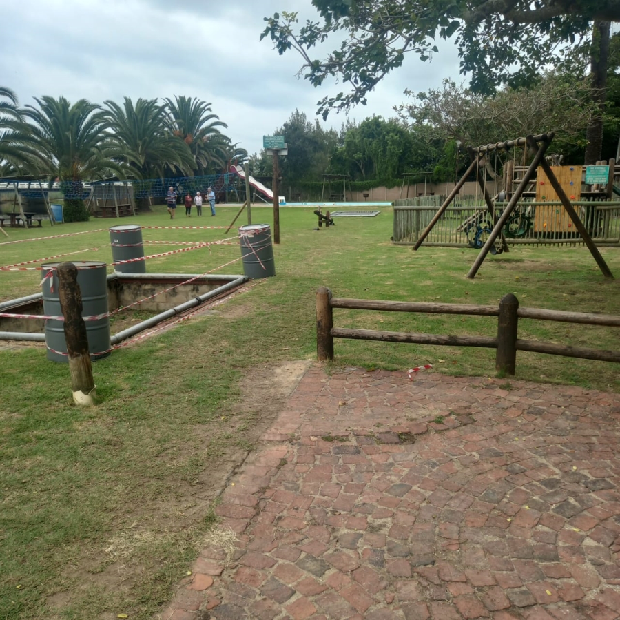 2 Bedroom Property for Sale in Grootbrakhoogte Western Cape
